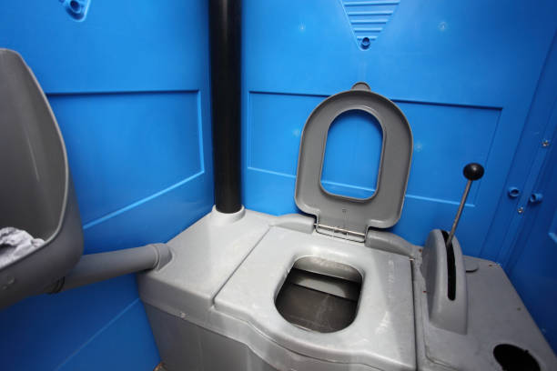 Porta potty delivery and setup in Wiggins, CO